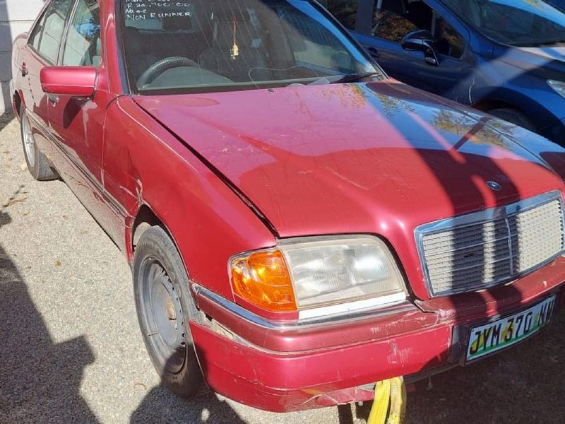 Used MercedesBenz CClass NON RUNNER for sale in North West Province Cars.co.za (ID8091158)