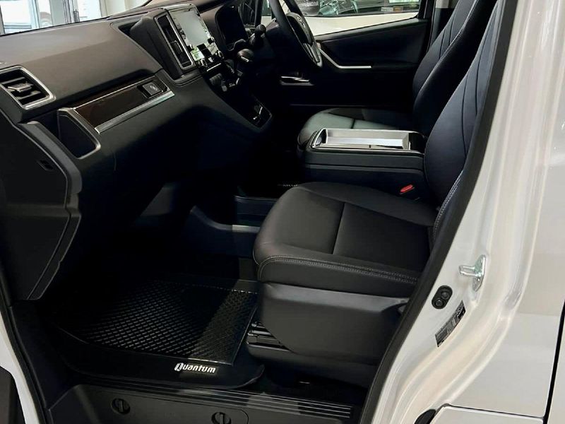 Used Toyota Quantum 2.8 VX 6seat for sale in Western Cape Cars.co.za