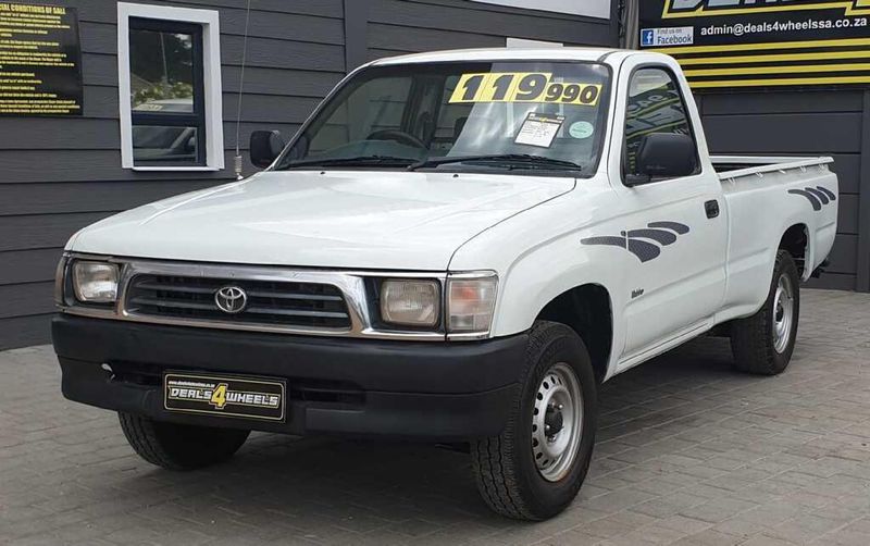 Used Toyota Hilux 2400 D LWB Single Cab For Sale In Western Cape Cars used-toyota-hilux-2400-d-lwb-single-cab-for-sale-in-western-cape-cars