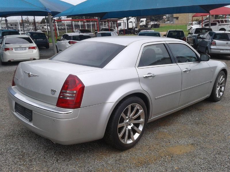 Used Chrysler 300C 5.7 Hemi V8 Auto for sale in Gauteng - Cars.co.za ...