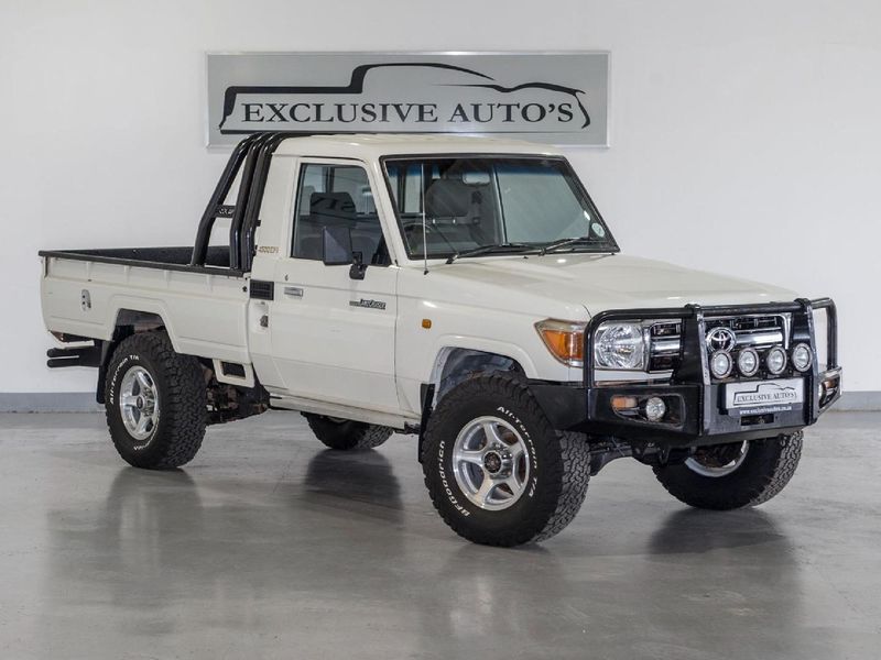 Used Toyota Land Cruiser 70 4.5 SingleCab for sale in Gauteng Cars