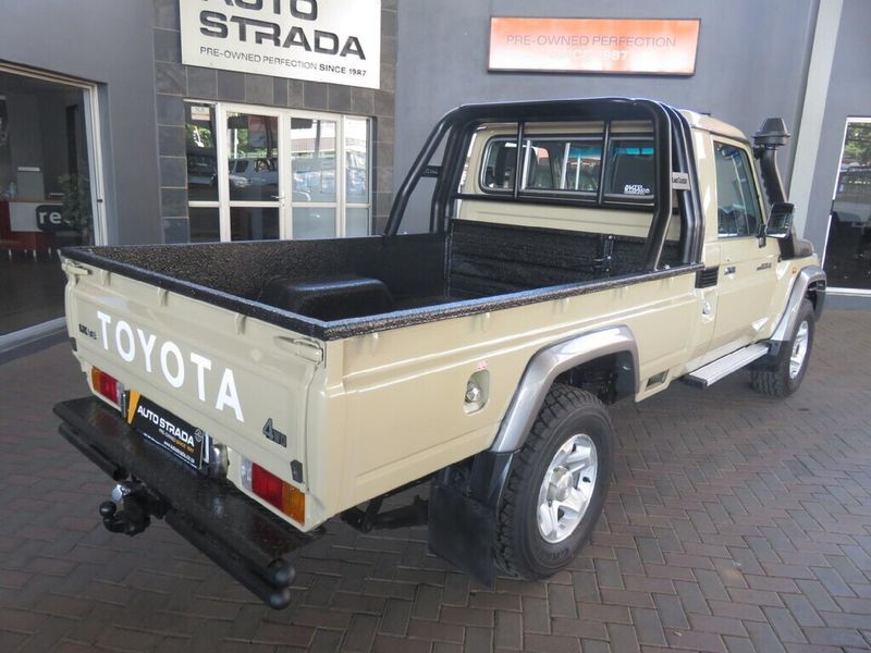 Used Toyota Land Cruiser 70 4.5 D SingleCab for sale in Gauteng Cars