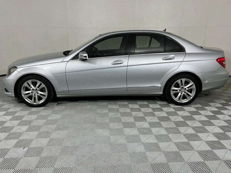 Used Mercedes-Benz C-Class C 200 BE Avantgarde Auto for sale in Gauteng ...