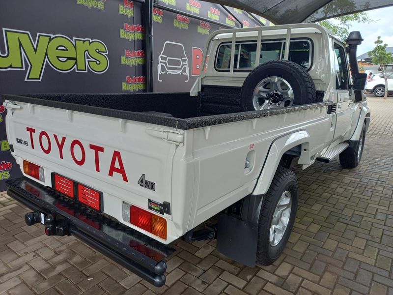 Used Toyota Land Cruiser 70 4.5 D SingleCab for sale in Gauteng Cars