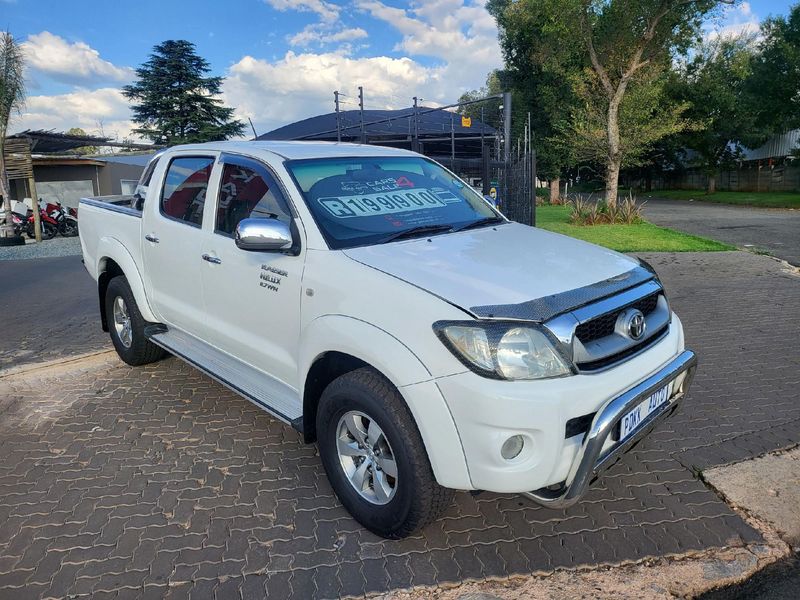 Used Toyota Hilux 2.7 VVTi Raider Raised Body Double-Cab for sale in ...