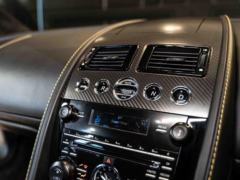 Used Aston Martin Vantage Coupe Auto for sale in Gauteng Cars.co.za