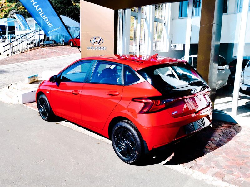 Used Hyundai i20 DEMO Red i20 1.2 Moton Manual for sale in Western Cape ...