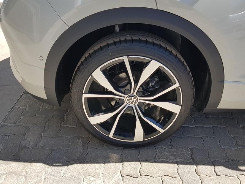 New Volkswagen T-Roc 2.0 TSI 4M R-Line Auto for sale in Gauteng - Cars ...