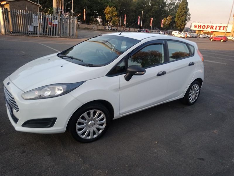 Used Ford Fiesta 1.4 Flair 5-dr for sale in Gauteng - Cars.co.za (ID ...