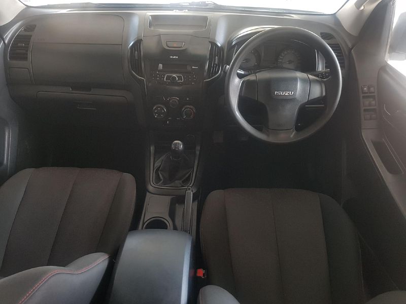 Used Isuzu KB 250 D-Teq HO LE Double-Cab for sale in Gauteng -   (ID::9344530)