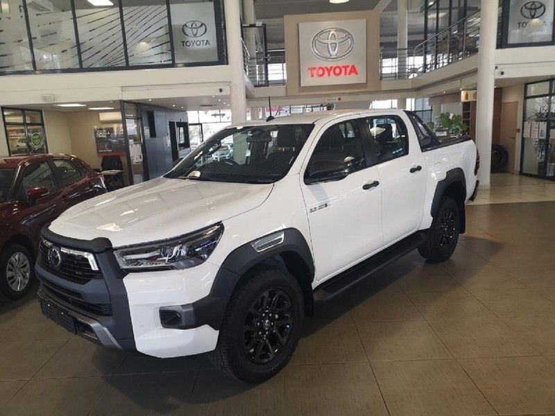 New Toyota Hilux 2.8 GD-6 Raised-Body Legend RS 4x4 Auto Double-Cab for ...