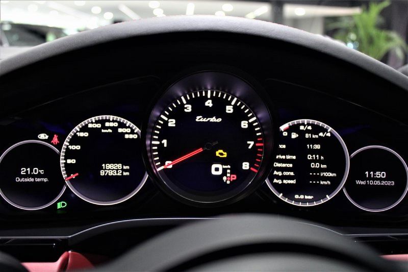 Used Porsche Cayenne Turbo for sale in Gauteng Cars.co.za (ID8735510)