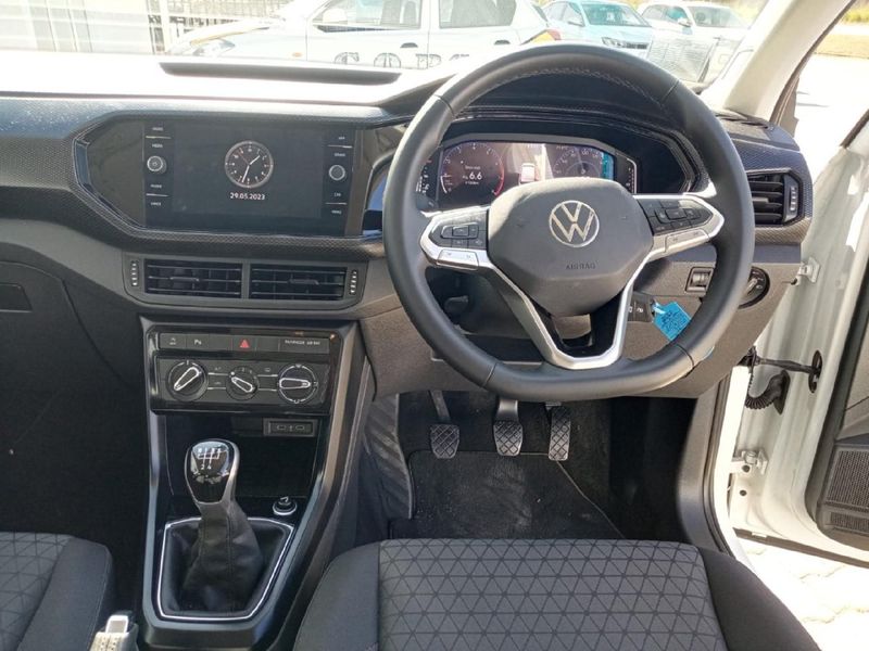 2023-Volkswagen-T-Cross-10-TSI-Comfortline image:12