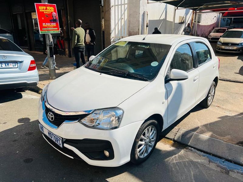 Used Toyota Etios 1.5 Xi for sale in Gauteng - Cars.co.za (ID::8797582)