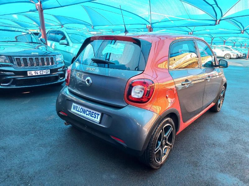 SMART FORFOUR PASSION REVIEW visual data 5