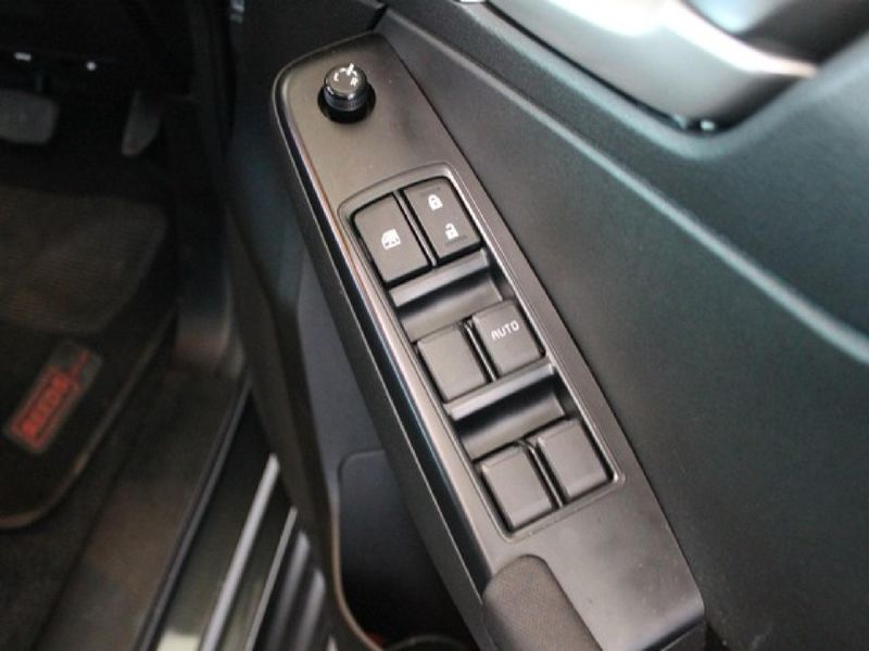 2022-Isuzu-D-Max-30-DDI-LS-4x4-Auto-Double-Cab image:16