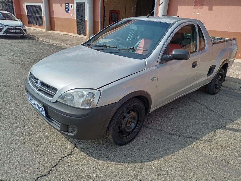 Hyundai tucson 2006 года