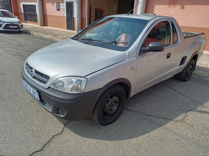 Hyundai tucson 2006 года Hyundai tucson 2006 года