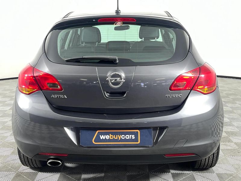 Opel astra gtc 2012 Opel astra gtc 2012