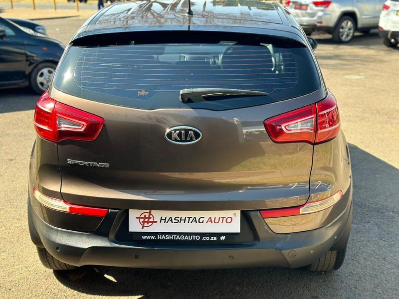 Kia sportage 2011 год Kia sportage 2011 год