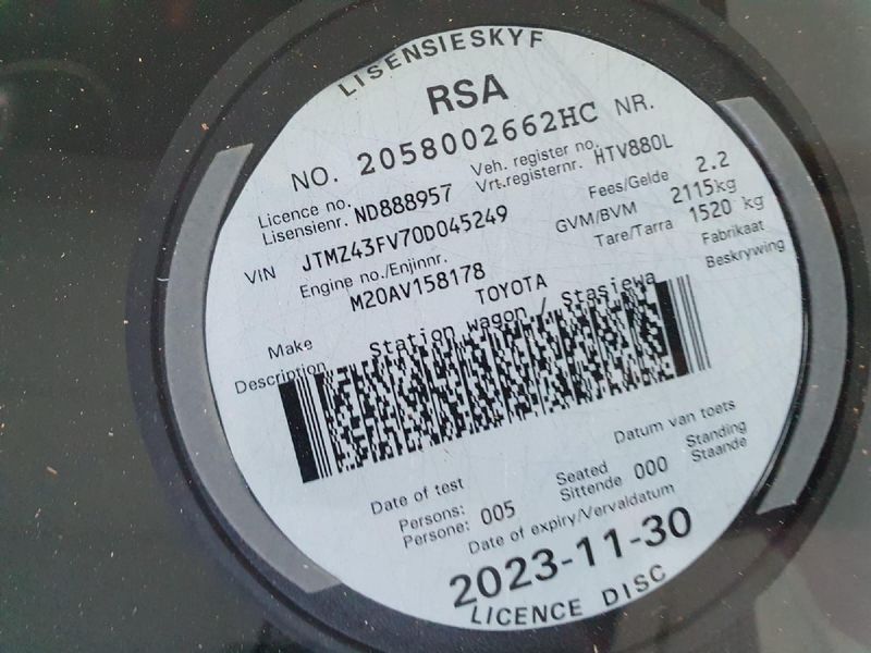 Toyota rav4 2016 года Toyota rav4 2016 года