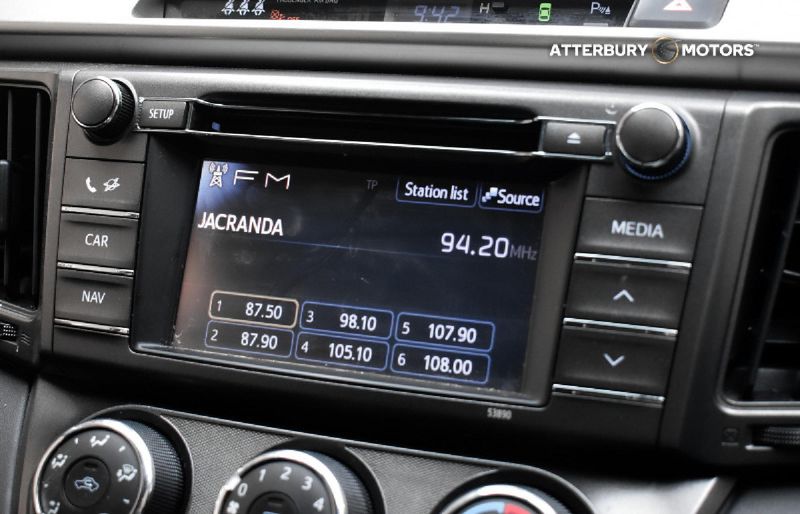 Toyota rav4 2013 год Toyota rav4 2013 год