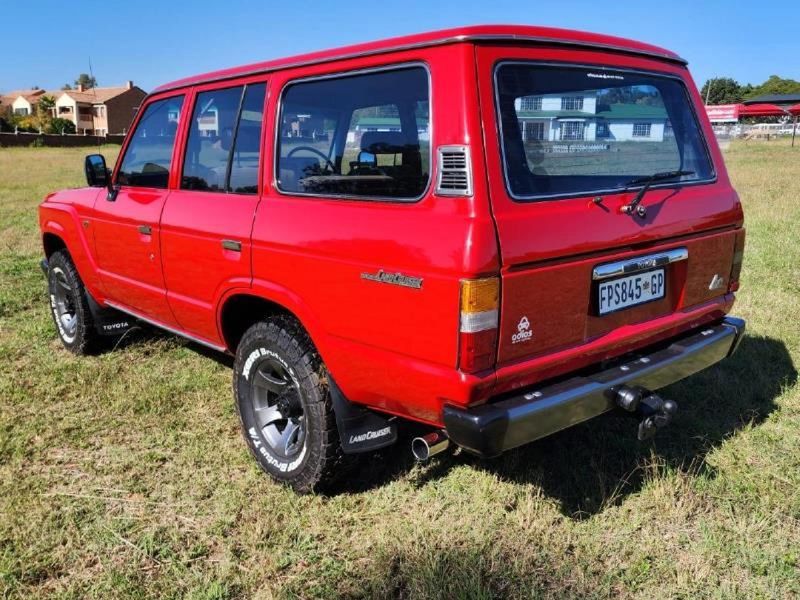 Used Toyota Land Cruiser FJ 60 2F Station Wagon for sale in Gauteng