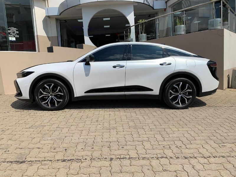 Used Toyota Crown 2.5 HEV E-Four for sale in Gauteng - Cars.co.za (ID ...