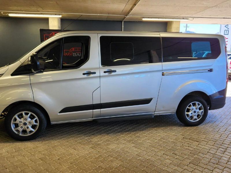 Used Ford Tourneo Custom 2.2 TDCi Trend LWB (92kW) for sale in Western ...