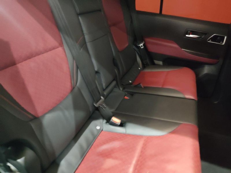 Used Toyota Land Cruiser 300 V6 3.5 T GRS for sale in Gauteng Cars