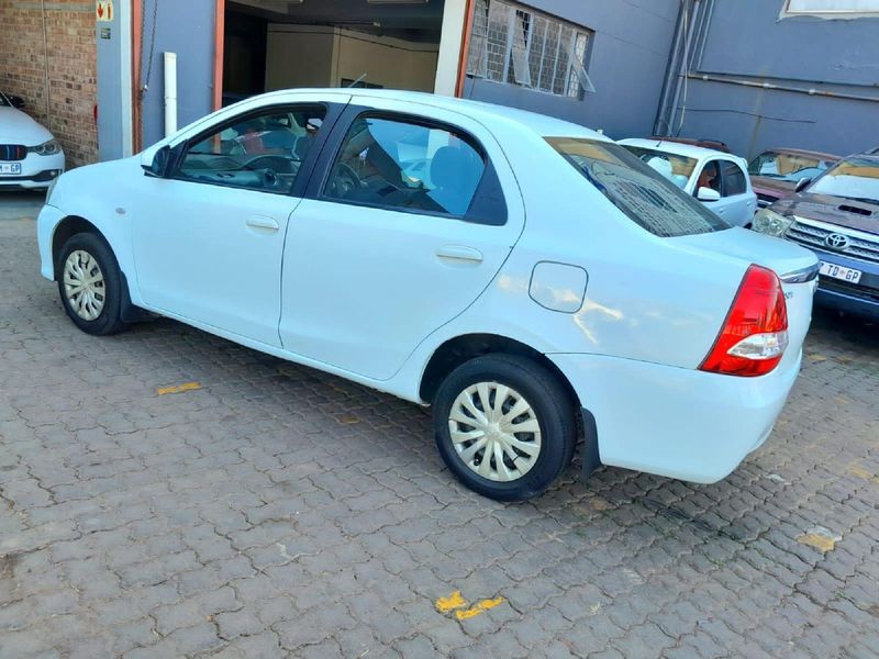 Used Toyota Etios 1.5 Xi for sale in Gauteng - Cars.co.za (ID::9055431)