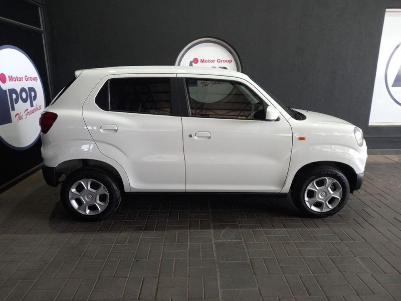 Used Suzuki SPresso 1.0 GL AMT for sale in Gauteng Cars.co.za (ID