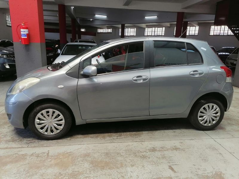 Used Toyota Yaris T1 5-dr for sale in Gauteng - Cars.co.za (ID::9083434)