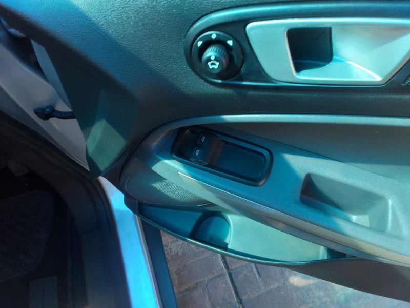 Used Ford EcoSport 1.5 TDCi Titanium for sale in Gauteng Cars.co.za