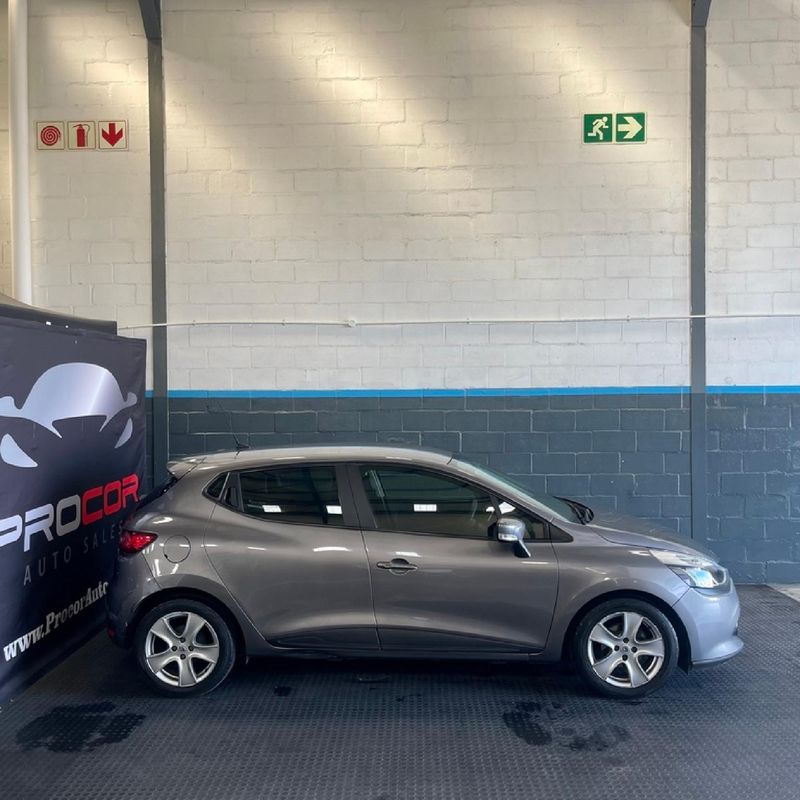 Used Renault Clio IV 900T Expression 5dr (66kW) for sale in Western