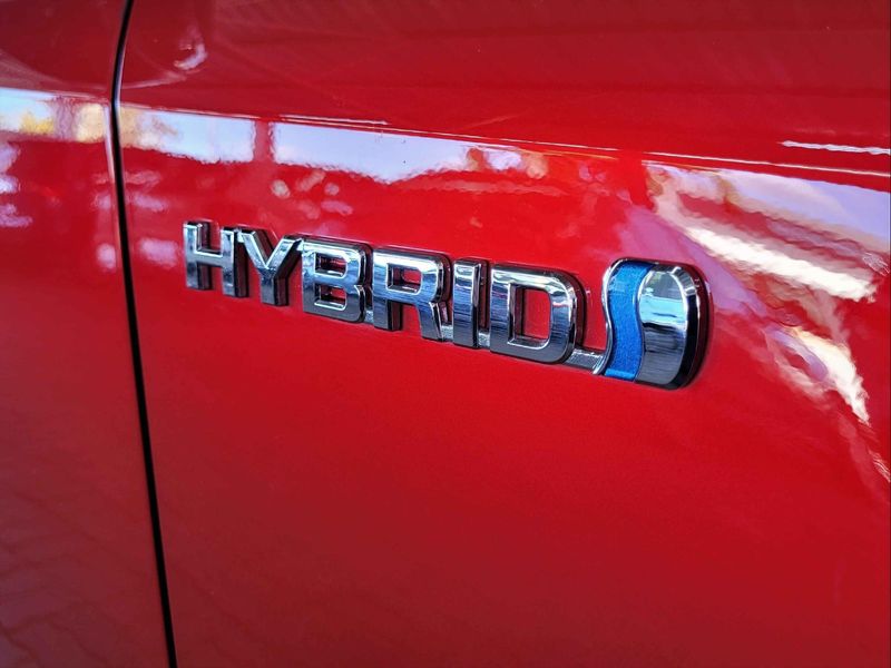 Used Toyota Corolla 1.8 XR Hybrid Auto 5dr for sale in Eastern Cape