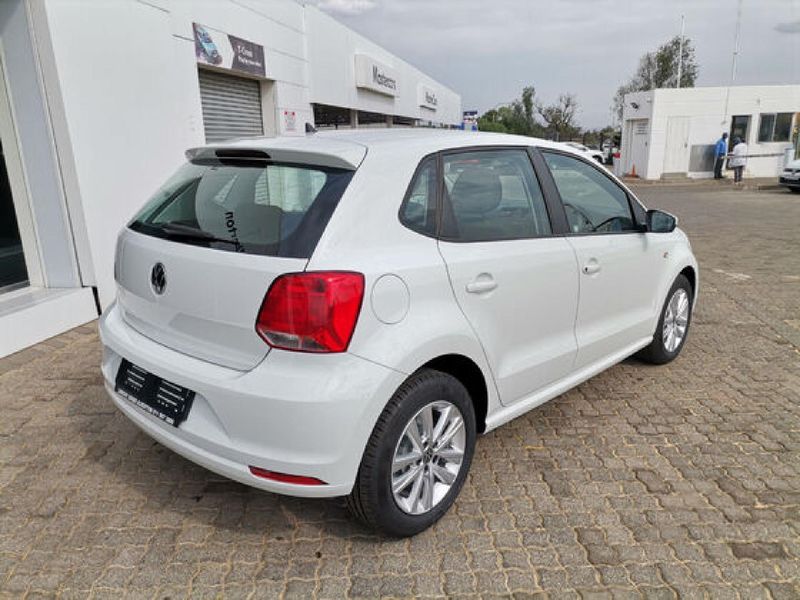 New Volkswagen Polo Vivo 1.4 Comfortline 5-dr for sale in Gauteng ...