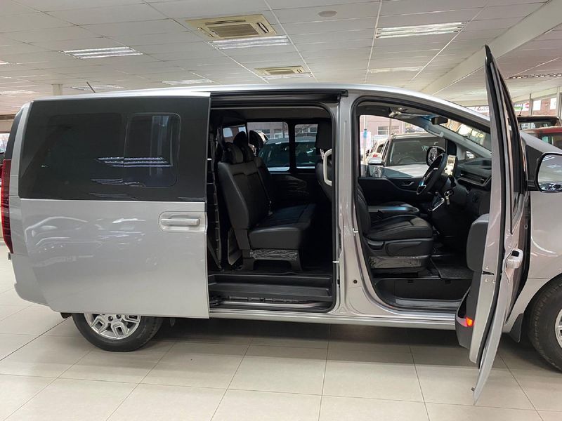 Used Hyundai Staria 2.2d Multicab Auto 5-Seat for sale in Kwazulu Natal ...