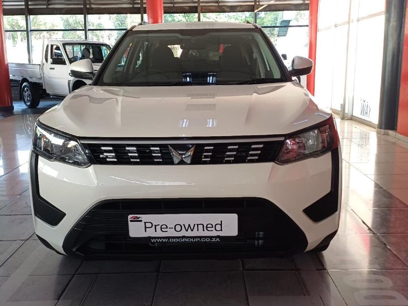 Used Mahindra XUV 300 1.2 w6 manual for sale in Gauteng Cars.co.za