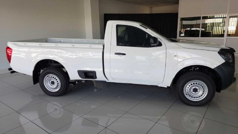 Used Nissan Navara 2.5 DDTi XE Single-Cab for sale in Northern Cape ...