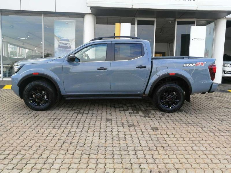 New Nissan Navara 2.5 DDTi PRO-2X Auto Double-Cab for sale in Gauteng ...