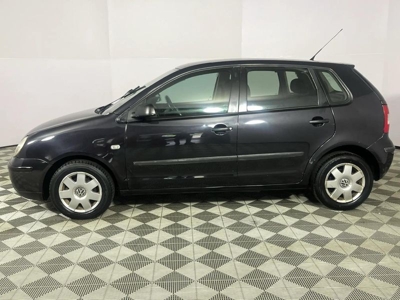 Used Volkswagen Polo 1.4 Trendline for sale in Kwazulu Natal - Cars.co ...