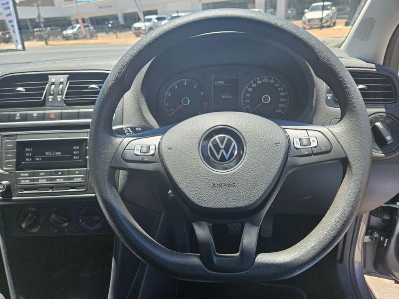 Used Volkswagen Polo Vivo 1.4 Comfortline 5-dr for sale in Gauteng ...