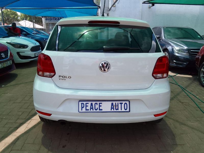 Used Volkswagen Polo Vivo 1.4 Trendline 5-dr for sale in Gauteng - Cars ...