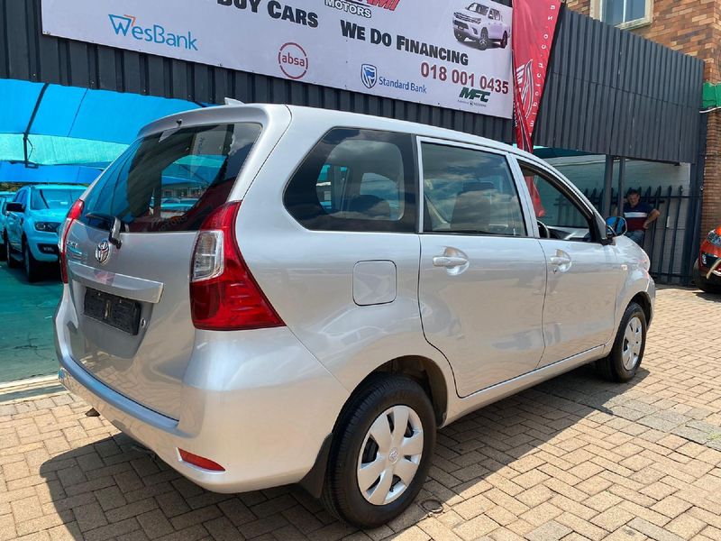 Used Toyota Avanza 1.3 S for sale in North West Province - Cars.co.za ...