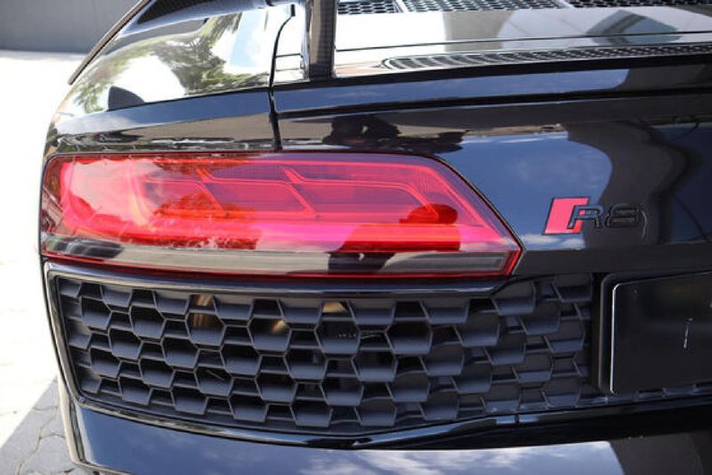 New Audi R8 5.2 V10 quattro Auto for sale in Gauteng Cars.co.za (ID