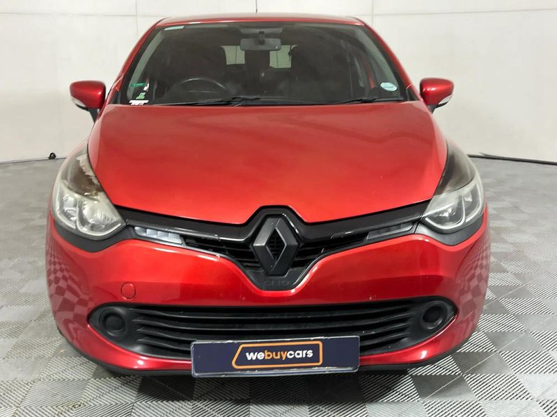 Used Renault Clio IV 900T Blaze Limited Edition 5 dr 66kW For Sale In used-renault-clio-iv-900t-blaze-limited-edition-5-dr-66kw-for-sale-in