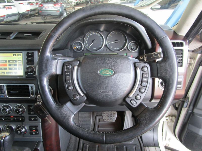 Used Land Rover Range Rover TDV8 Vogue SE for sale in Gauteng - Cars.co ...