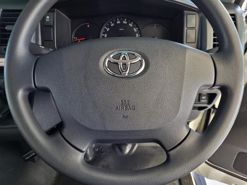 Used Toyota Quantum 2 7 Sesfikile 16 Seat For Sale In Eastern Cape   2024 Toyota Quantum 27 Sesfikile 16 Seat 