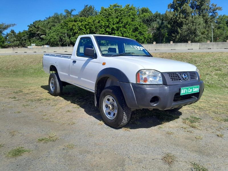 Used Nissan NP300 2.4i LWB 4x4 Single-Cab for sale in Eastern Cape ...